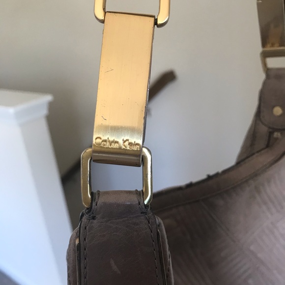 Calvin Klein hobo leather handbag - Picture 5 of 6